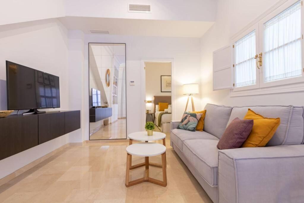 Mumu Luxury Suite Lirio Sevilla Eksteriør billede