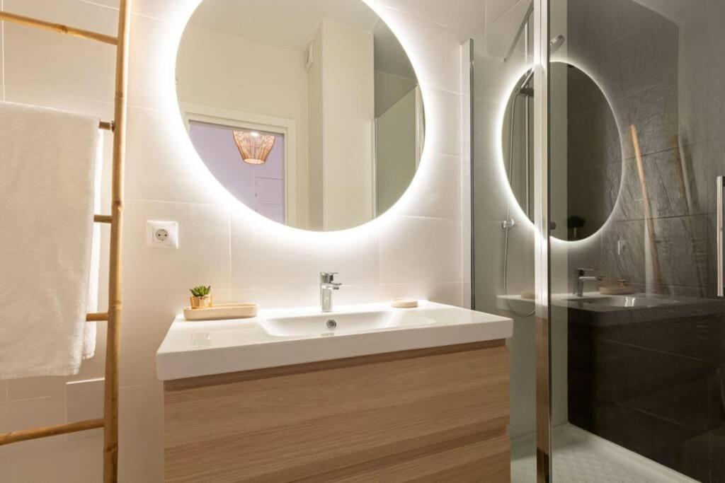 Mumu Luxury Suite Lirio Sevilla Eksteriør billede