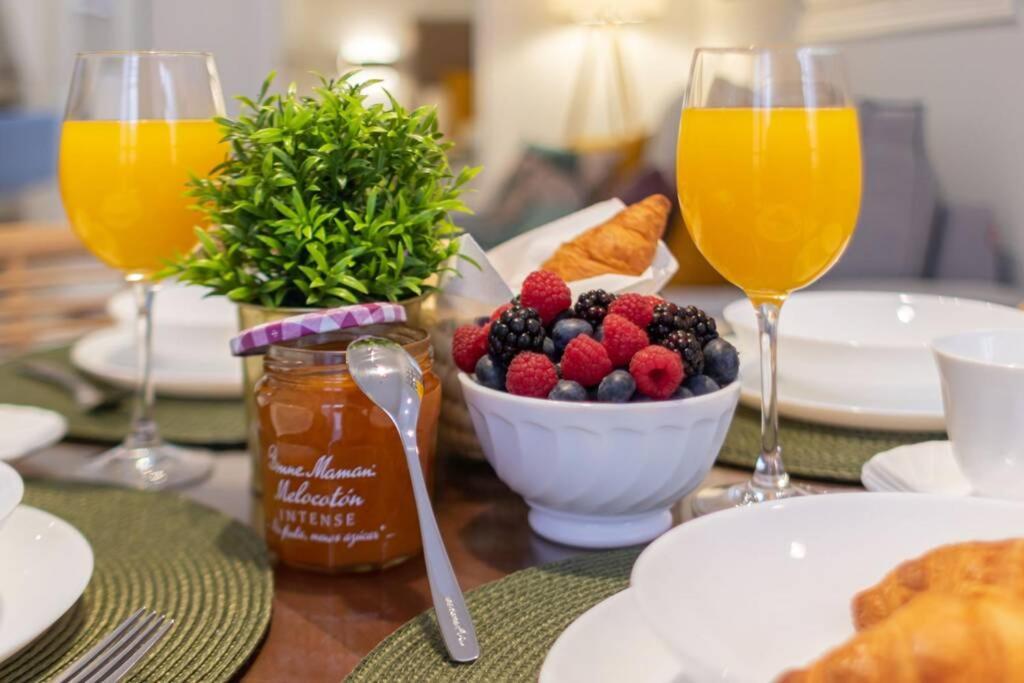 Mumu Luxury Suite Lirio Sevilla Eksteriør billede