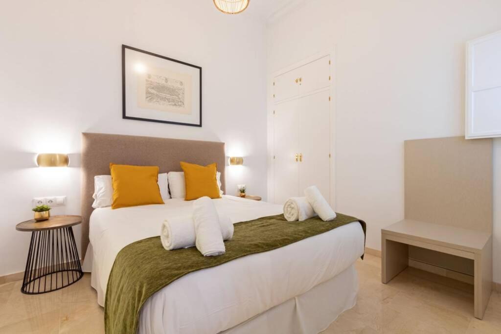 Mumu Luxury Suite Lirio Sevilla Eksteriør billede