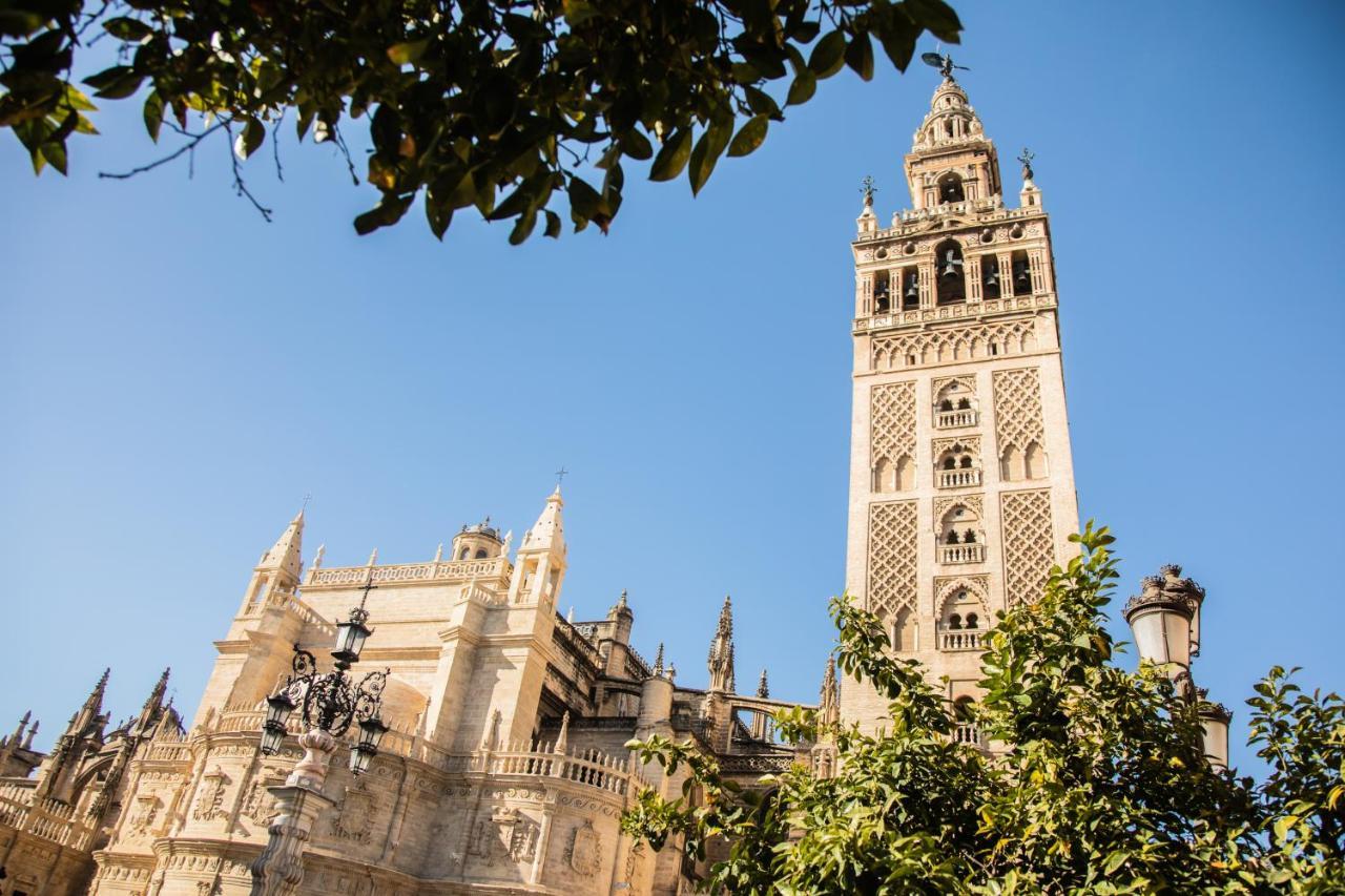 Mumu Luxury Suite Lirio Sevilla Eksteriør billede
